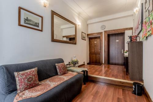 Ariana Luxury Guest House Room Type - Small Double Room
