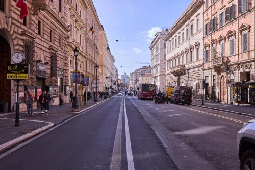 Dem Hotel - Tap to explore photos