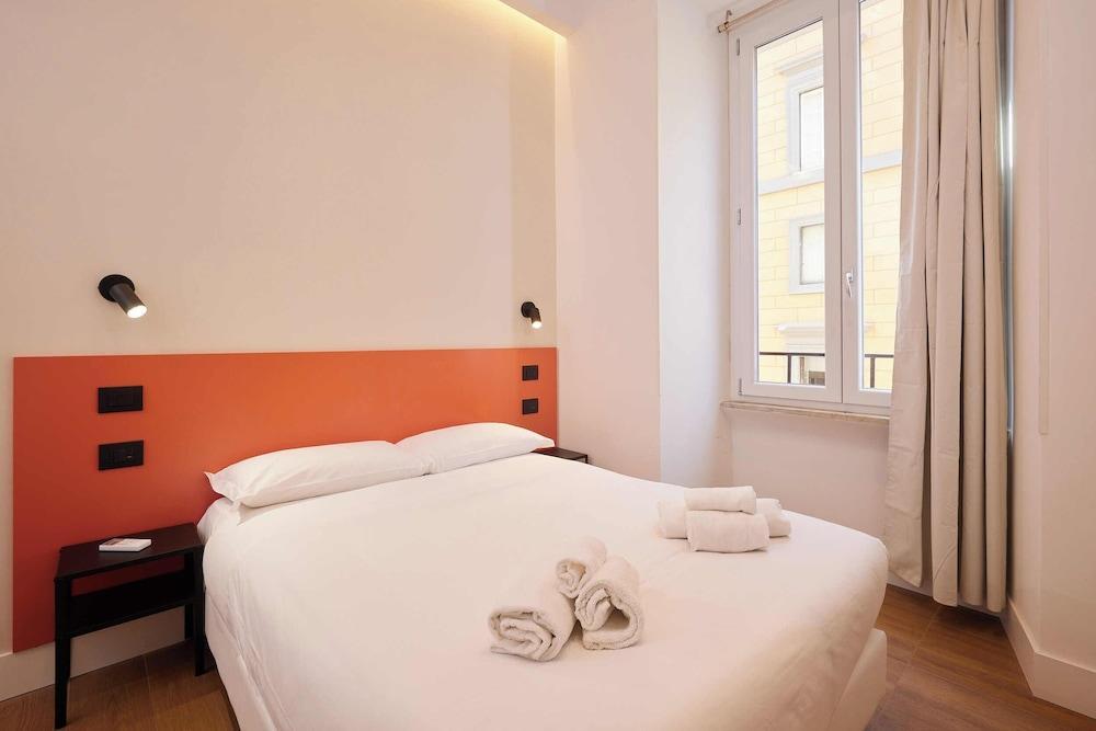 Dem Hotel Room Type - Deluxe Double Room