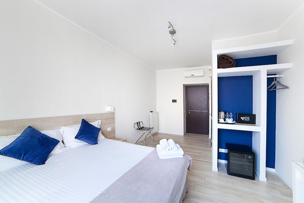 Dada Suites Room Type - Double Room, Balcony