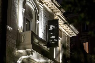 The H'All Tailor Suite Roma