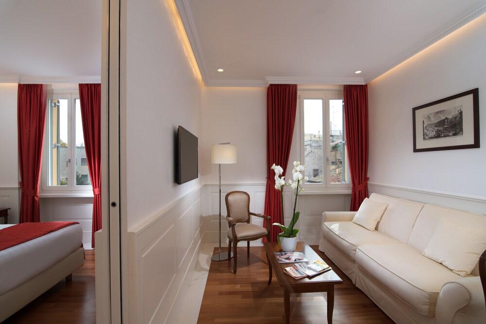 Hotel degli Artisti Room Type - Junior Suite