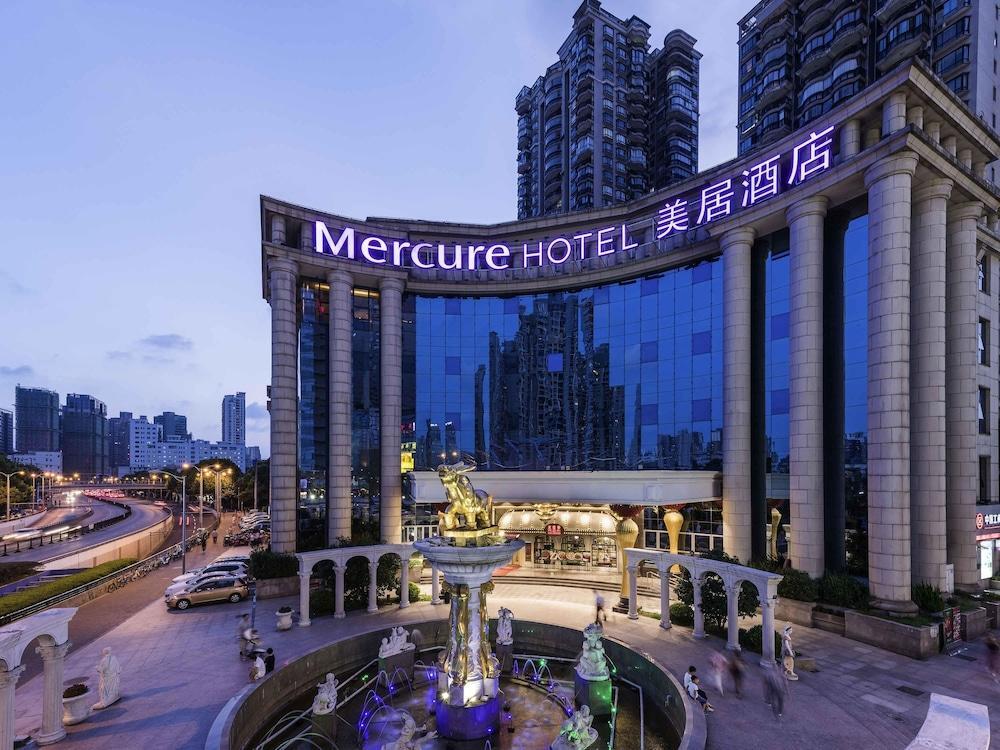 Mercure Shanghai Yu Garden - Tap to explore photos