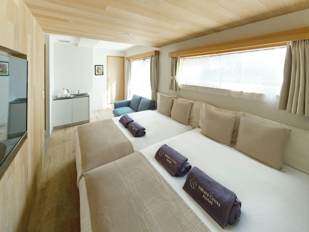 Sakura Cross Hotel Shinjuku East Room Type - Apartment, 2 Double Beds with Sofa bed, Non Smoking