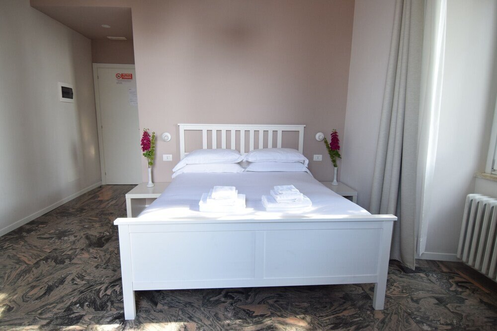 B&B Il Giardino Room Type - Queen double room
