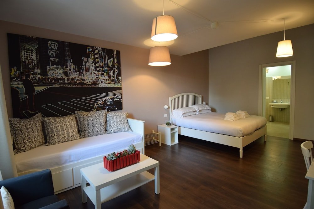 B&B Il Giardino Room Type - Luxury Quadruple Room