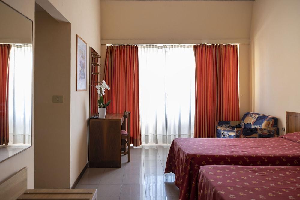 Hotel Villa Margherita Room Type - Basic Room Hotel Villa Margherita Room Type - Basic Room