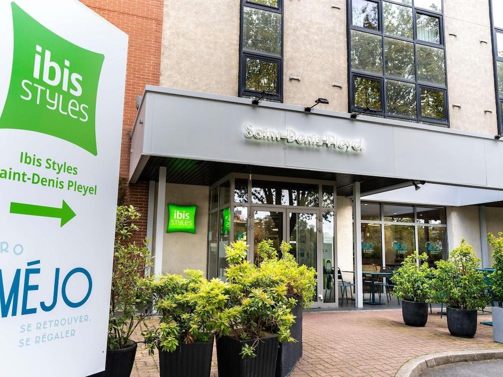 ibis Styles Paris Saint Denis Pleyel - Tap to explore photos