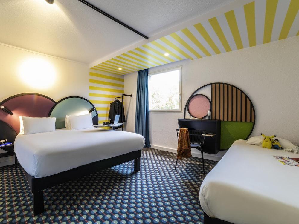 ibis Styles Paris Saint Denis Pleyel - Tap to explore photos