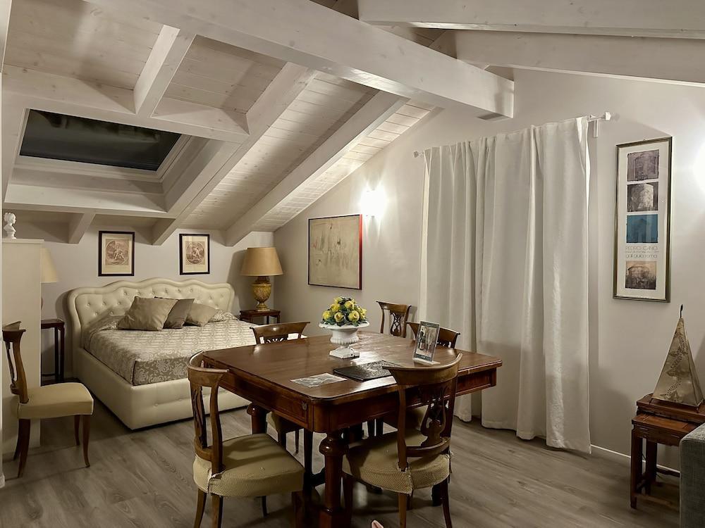 Villa Abbamer Room Type - Luxury Suite, Non Smoking, Garden View Villa Abbamer Room Type - Luxury Suite, Non Smoking, Garden View