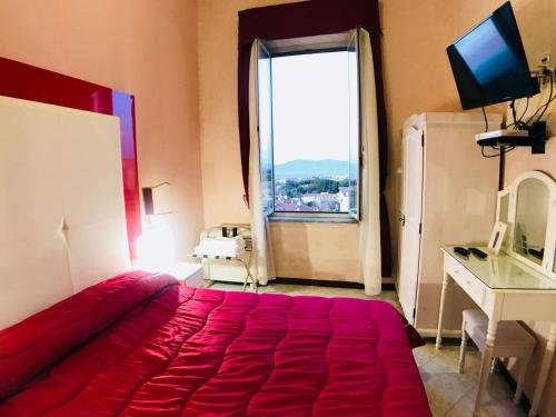 Albergo Panorama - Tap to explore photos
