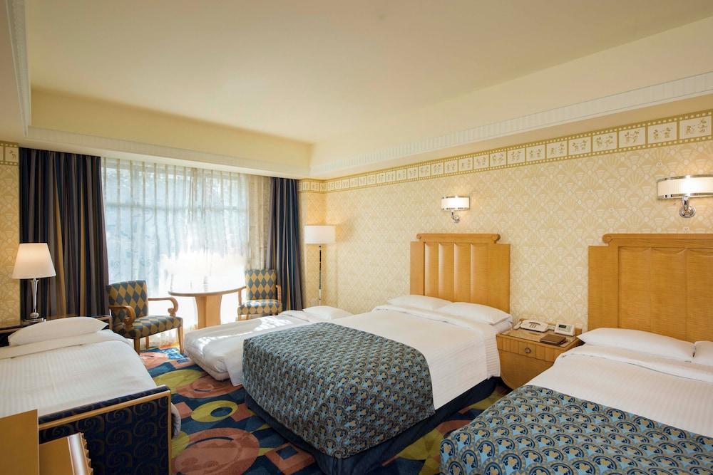 Disney Ambassador Hotel Room Type - Standard Superior Room (4 Beds/Non Smoking) Disney Ambassador Hotel Room Type - Standard Superior Room (4 Beds/Non Smoking)