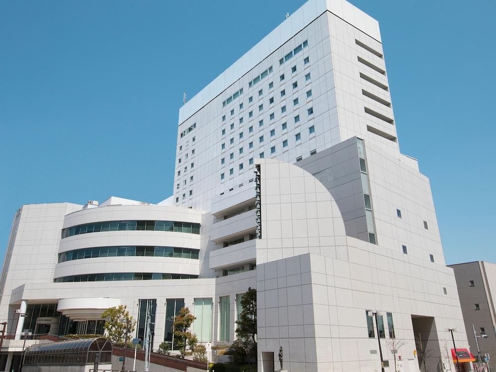 Rembrandt Hotel Tokyo Machida - Tap to explore photos
