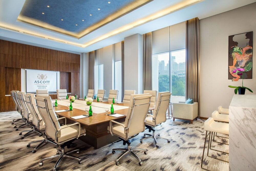 Ascott Sudirman Jakarta - Tap to explore photos