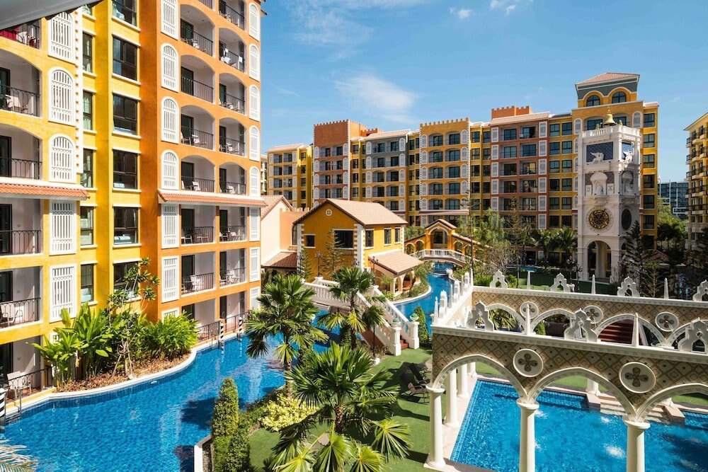 The Symphony Suites Pattaya - Tap to explore photos