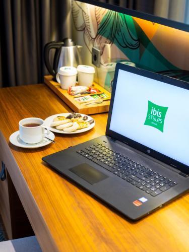 ibis Styles Istanbul Atasehir - Tap to explore photos