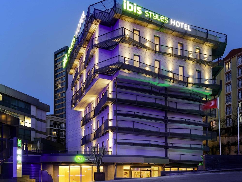 ibis Styles Istanbul Atasehir - Tap to explore photos