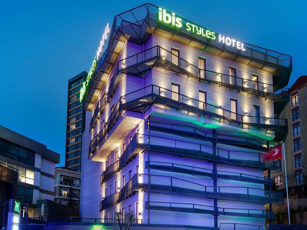 ibis Styles Istanbul Atasehir - Tap to explore photos