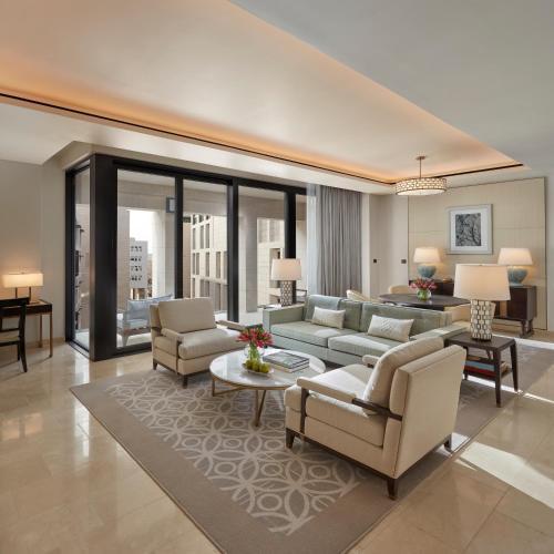 Mandarin Oriental, Doha - Tap to explore photos