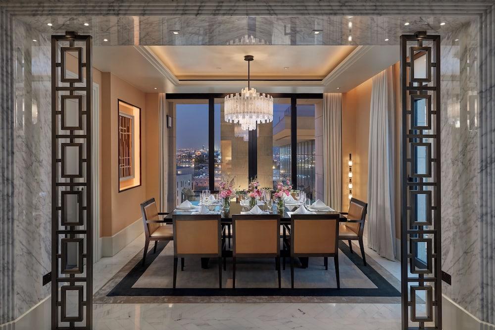 Mandarin Oriental, Doha Room Type - Presidential Suite, 1 King Bed (Baraha) Mandarin Oriental, Doha Room Type - Presidential Suite, 1 King Bed (Baraha)