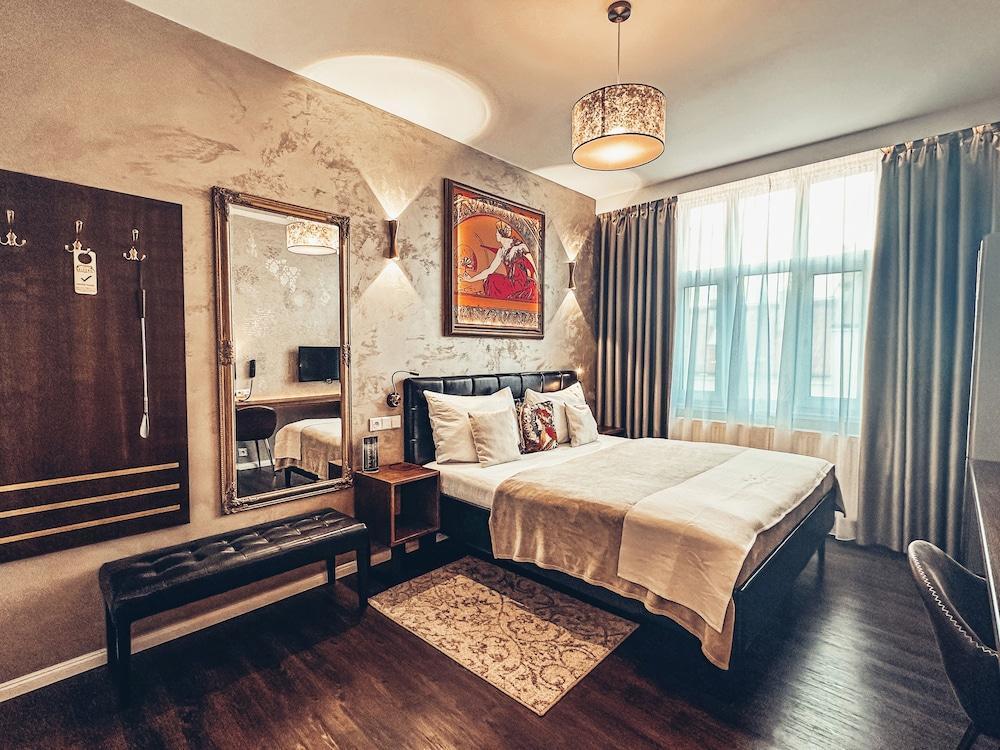 Alfons Boutique Hotel Room Type - Comfort Double Room, 1 King Bed