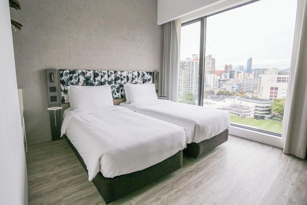 Page148, Page Hotel Room Type - Deluxe Twin Room