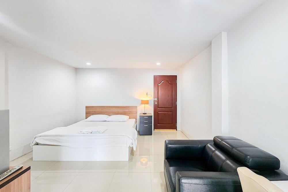 Freesia Guesthouse Suvarnabhumi Room Type - Room