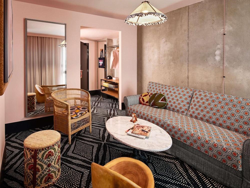 Mama Shelter Paris West Room Type - Family Room, 1 Double Bed with Sofa bed (XXL Mama) Mama Shelter Paris West Room Type - Family Room, 1 Double Bed with Sofa bed (XXL Mama)