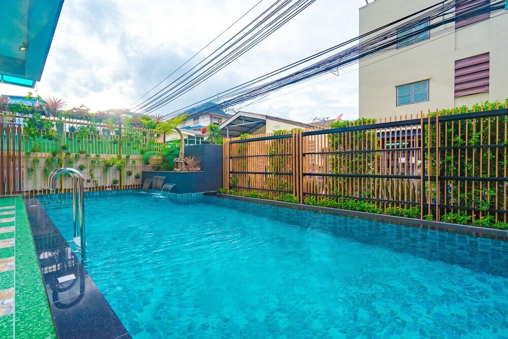 Penyos Service Apartment - Tap to explore photos