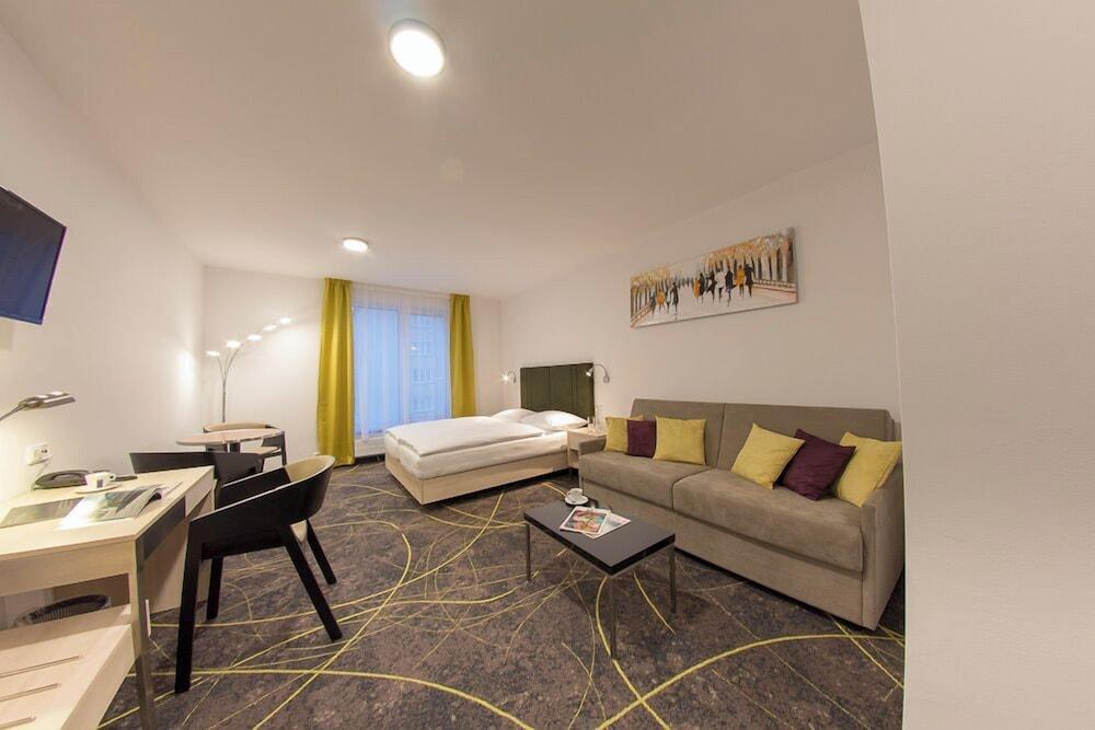 Hotel Valcha Room Type - Classic Double Room, City View