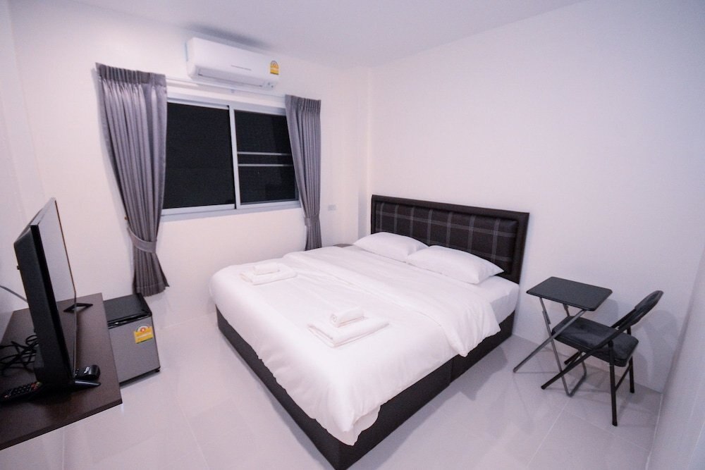 U-need Guesthouse Room Type - Standard Double Room