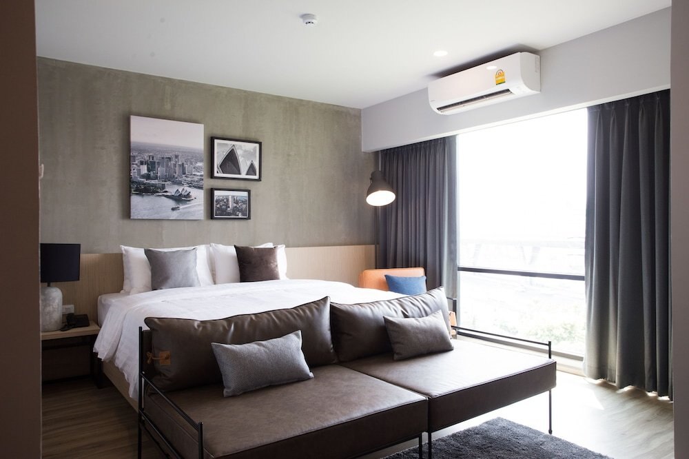 The Journey Hotel Bangna Room Type - Deluxe Room, 1 King Bed, Non Smoking