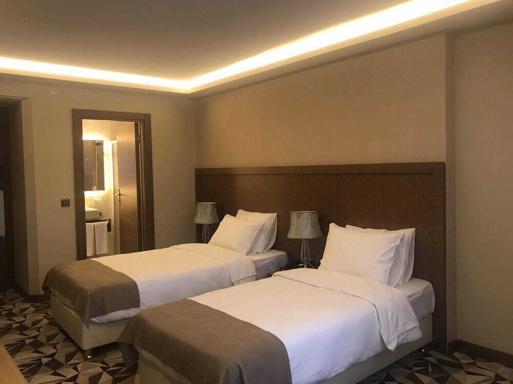 Taksim Time Hotel - Tap to explore photos