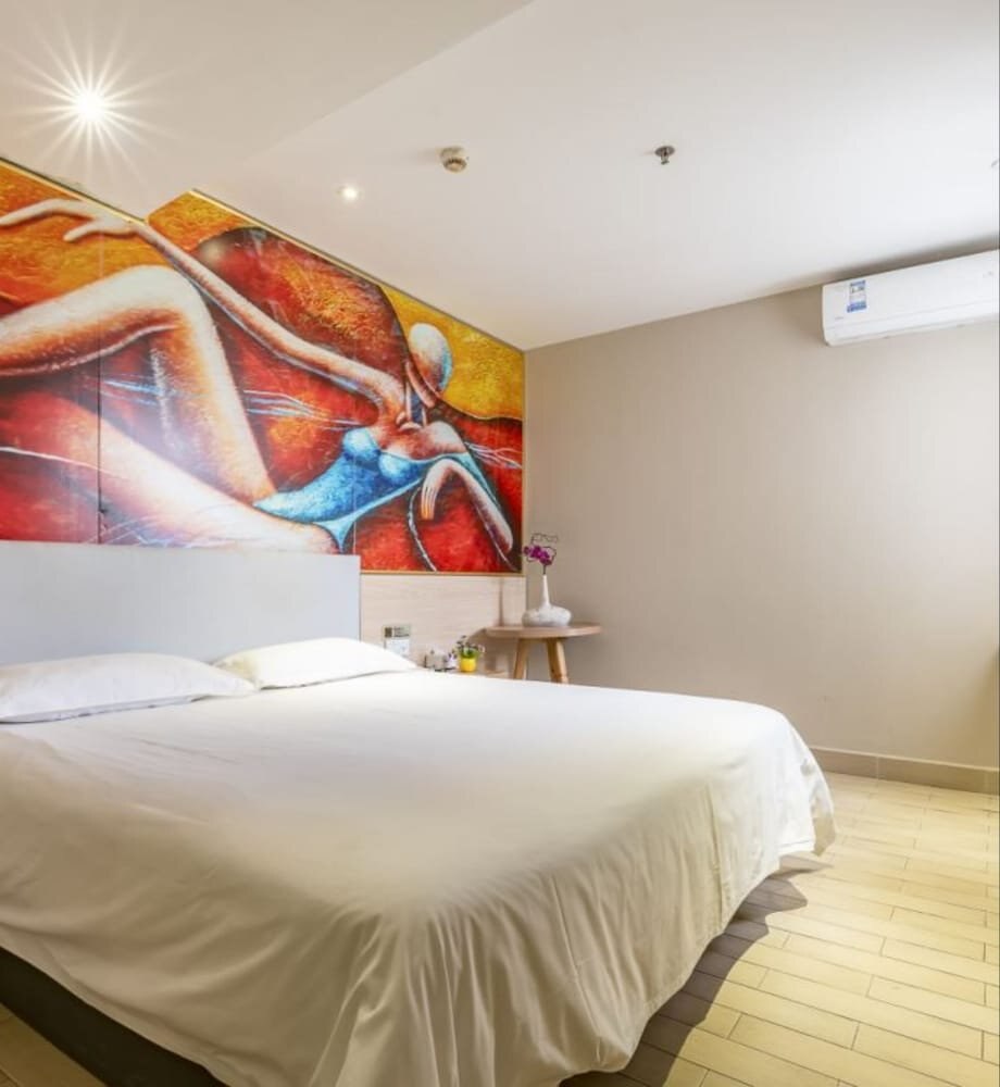 Jtour Inn Baiyun Branch - Tap to explore photos