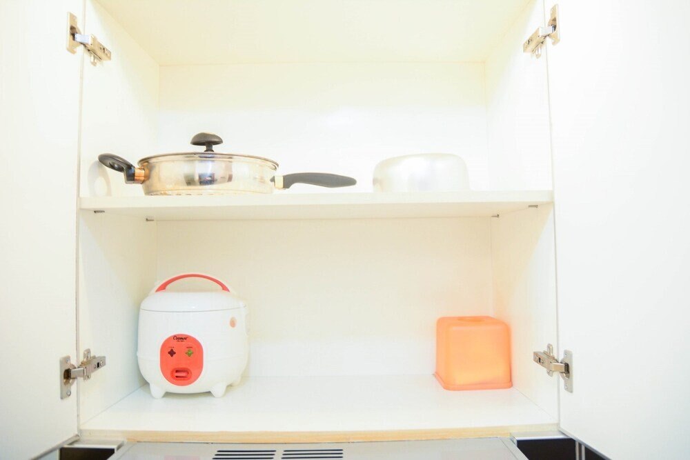 Simply Studio Maple Park Apartment with City View - Tap to explore photos