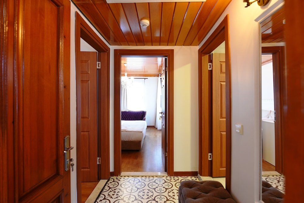 Elyka Hotel Room Type - Family Suite
