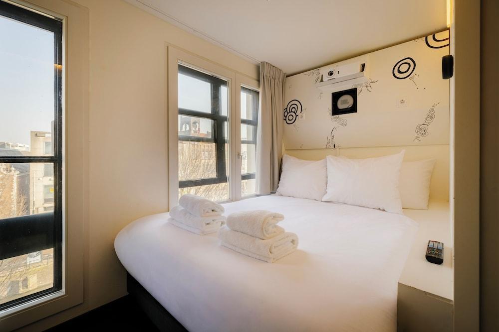 SUPPER Hotel Room Type - Cozy Room with City View
