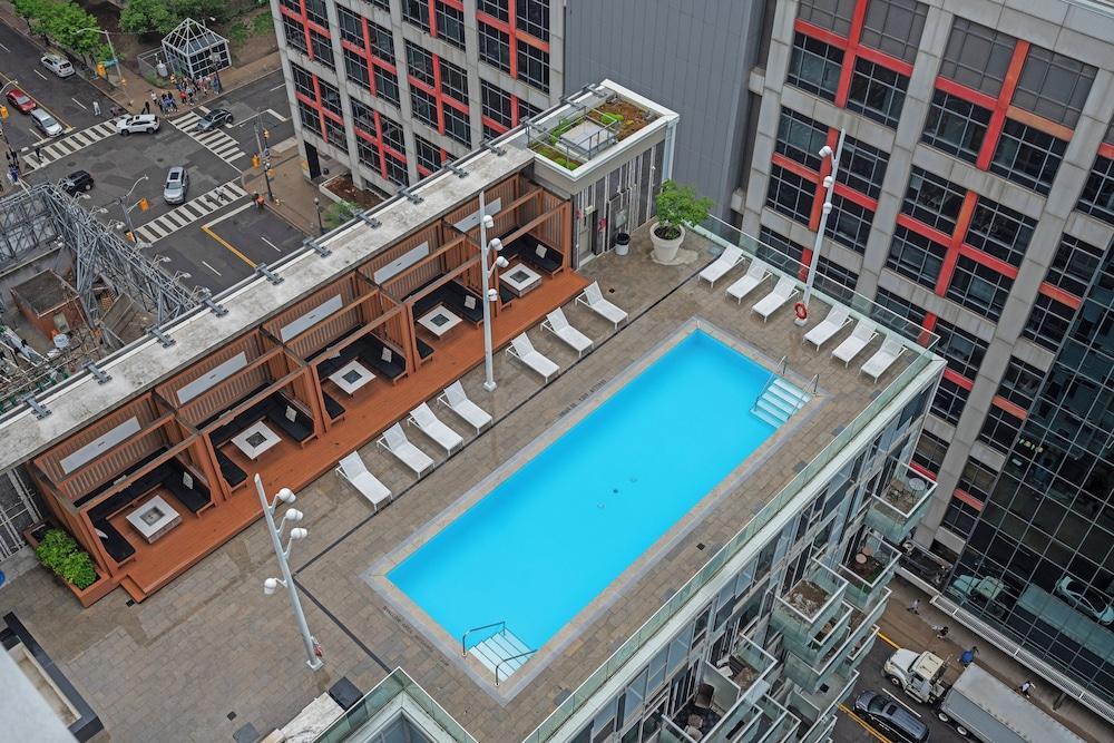 Modern Downtown Apartments - Tap to explore photos