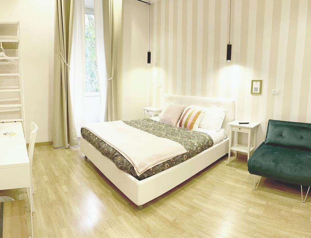 Monti49 GuestHouse Room Type - Comfort Triple Room Monti49 GuestHouse Room Type - Comfort Triple Room
