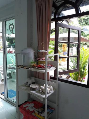 D Heart Homestay - Tap to explore photos