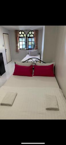 D Heart Homestay Room Type - Large Double or Twin Room