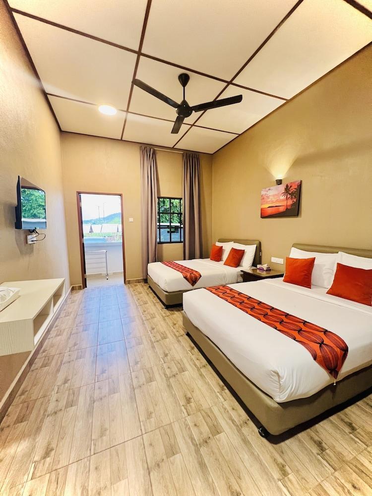 Sri Embun Resort Langkawi Room Type - Family Room, 2 Queen Beds, Accessible, Balcony