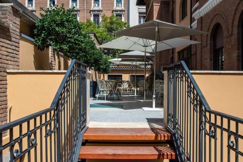 Albergo Etico Roma - Tap to explore photos