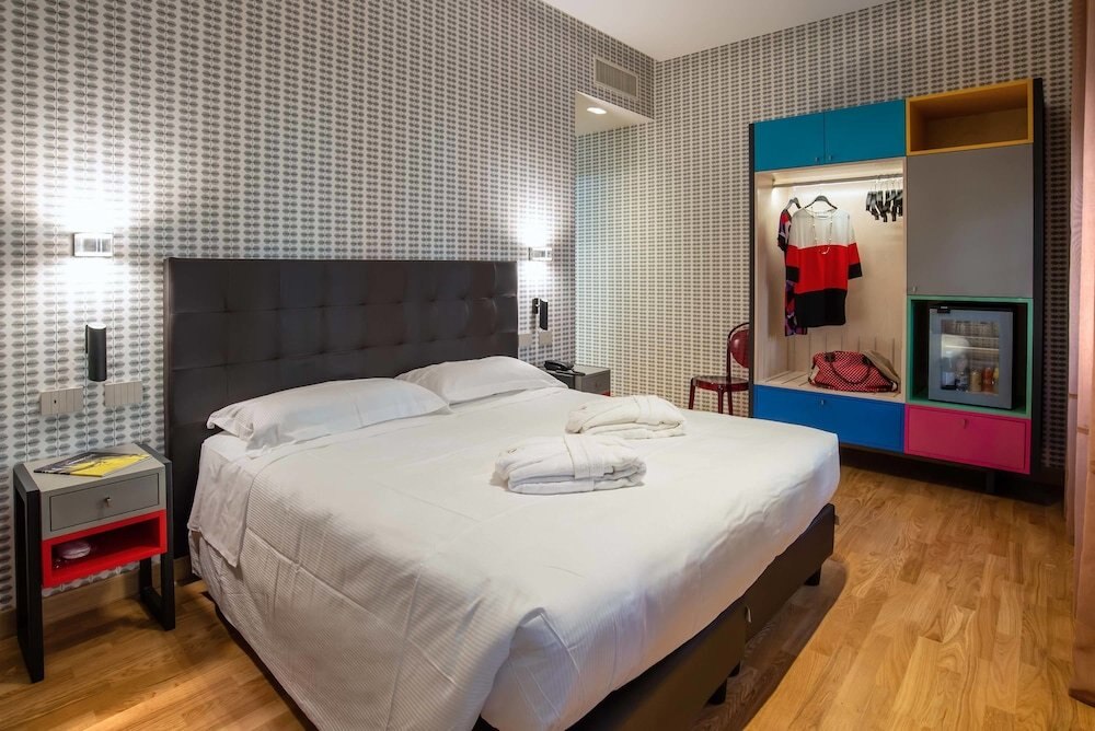 Albergo Etico Roma Room Type - Classic Double Room