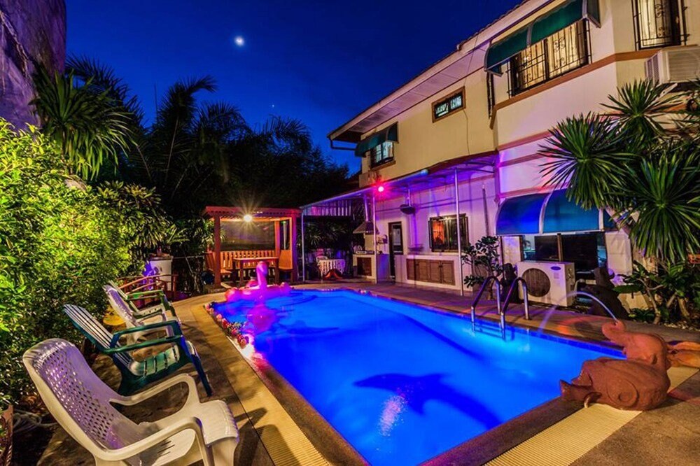 Baan Bowling Pool Villa By Pinky Pattaya Villa Price Address Reviews