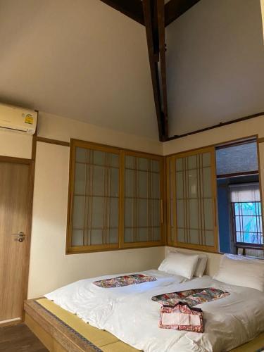 MAYU Bangkok Japanese Style Hotel - Tap to explore photos