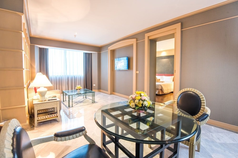 Maruay Garden Hotel Room Type - Superior Suite