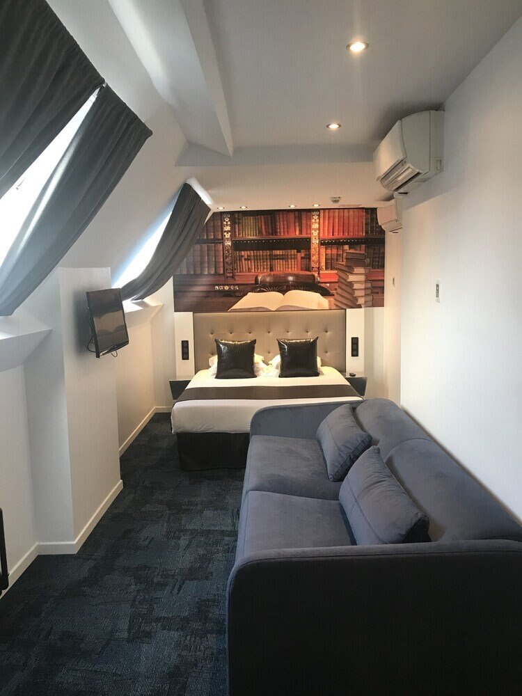 Hotel Aida Marais Printania Room Type - Deluxe Room for 2 (extra fee for extra bed) Hotel Aida Marais Printania Room Type - Deluxe Room for 2 (extra fee for extra bed)