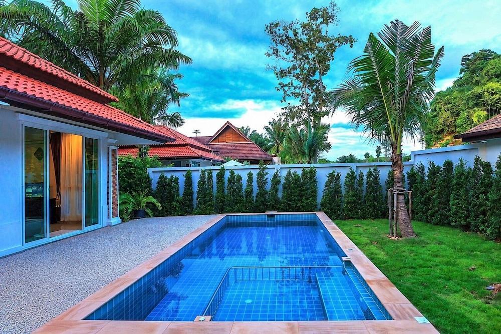 Lux Family Villas Room Type - Premium Villa, 2 Bedrooms, Private Pool