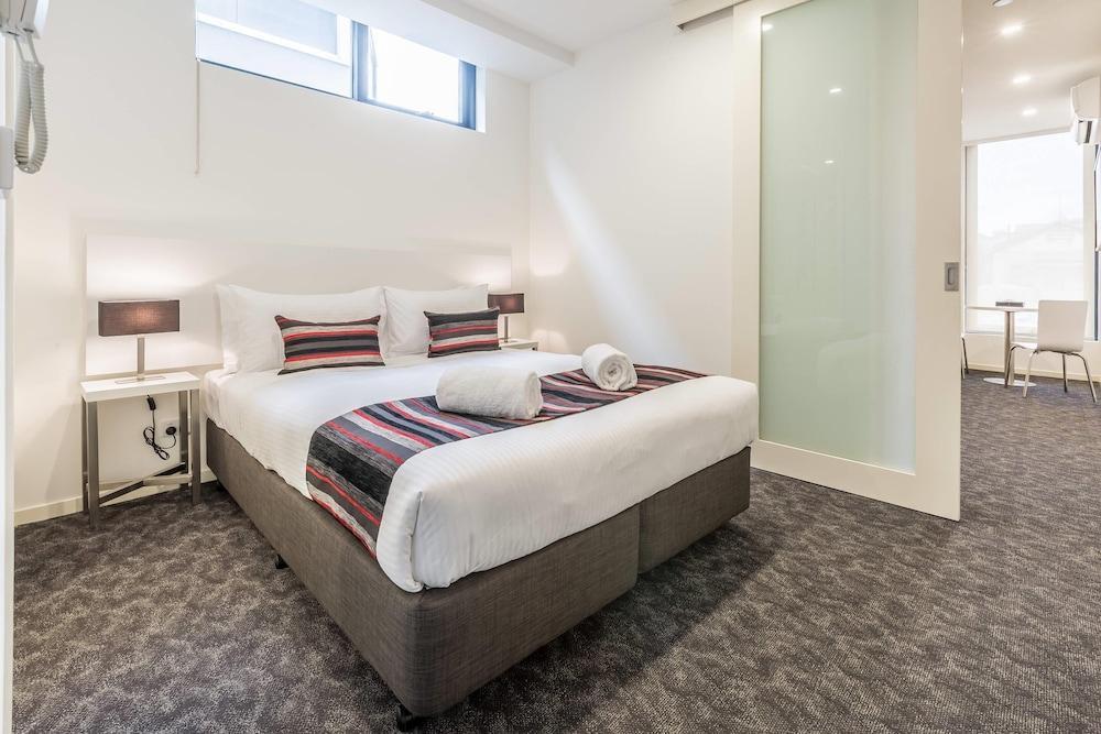 Comfort Apartments Box Hill Room Type - Apartment, 2 Bedrooms (1 Bathroom) Comfort Apartments Box Hill Room Type - Apartment, 2 Bedrooms (1 Bathroom)